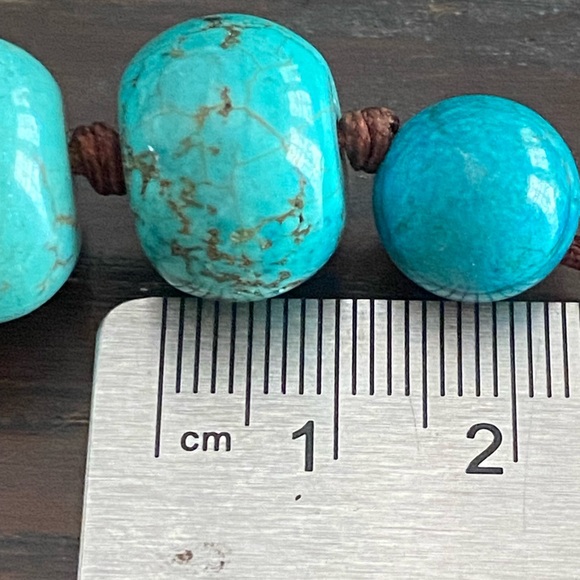 Chunky beautiful Peyote Bird, turquoise, nugget necklace on a brown cord - Picture 12 of 12